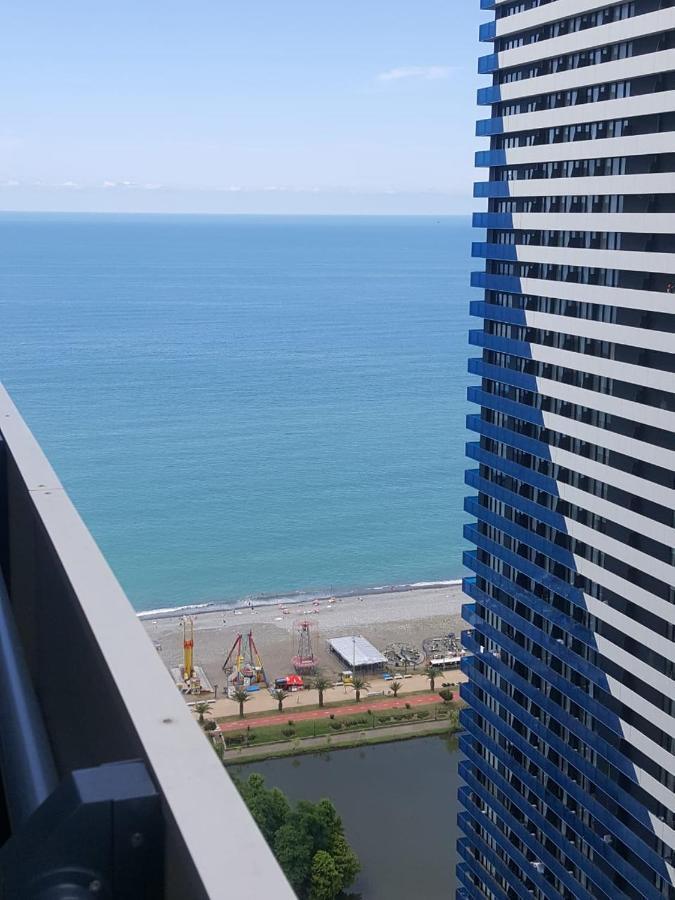 Orbi City- Twin Towers Corpus C Batumi Luaran gambar